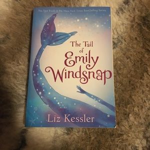 Emily windsnap book 🌟5 for 10🌟